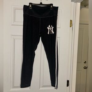 Women's Yankee Blue Leggings with Iconic Logo